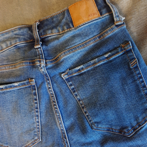 Aeropostale High Rise Jeggings, distressed gently used size 2 short - Picture 2 of 7